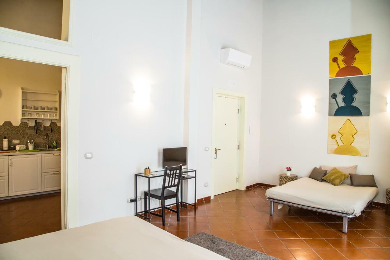 נאפולי Domus Donnaregina Apartments מראה חיצוני תמונה