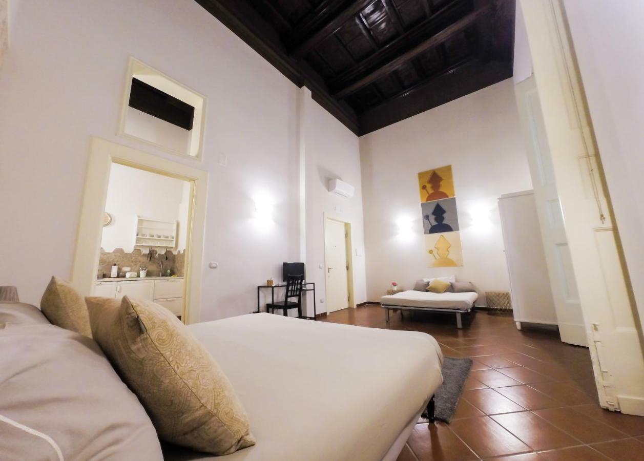 נאפולי Domus Donnaregina Apartments מראה חיצוני תמונה